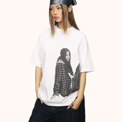 Camiseta Suelta Retro con Estampado de Retrato para Mujer - Image 8