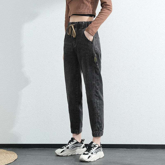 Pantalón Deportivo Ajustable de Nueve Puntos con Cintura Elástica - Image 11
