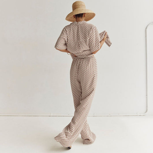 Conjunto de Verano para Mujer: Blusa Estampada y Pantalón - Image 8