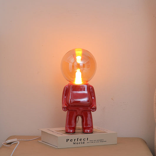 Lámpara de Escritorio Astronauta Portátil con Diseño Creativo - Image 33