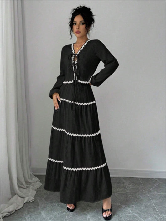 Conjunto Elegante con Blusa de Encaje y Falda Plisada con Mangas Farol - Image 20