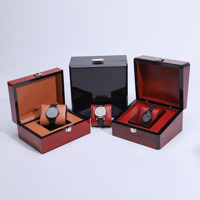 Caja de Almacenamiento y Exhibición para Relojes en Madera Lacada - Image 2