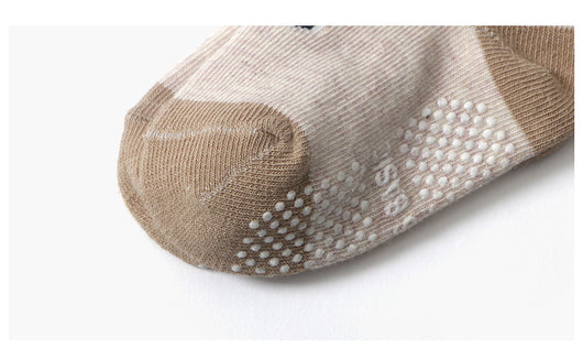 Calcetines Infantiles con Diseño Jacquard Antideslizantes y Transpirables - Image 8