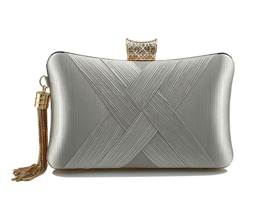 Bolso de Noche Elegante con Cierre Diamante Trenzado y Flecos Metálicos - Image 10