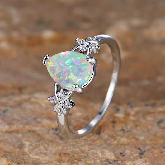 Anillo de Flores con Circonia Cúbica Incrustada - Diseño Vintage Elegante Ajustable - Image 4