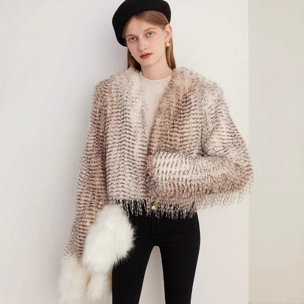 Chaqueta de Invierno para Mujer con Estampado Jacquard y Cuello de Peluche