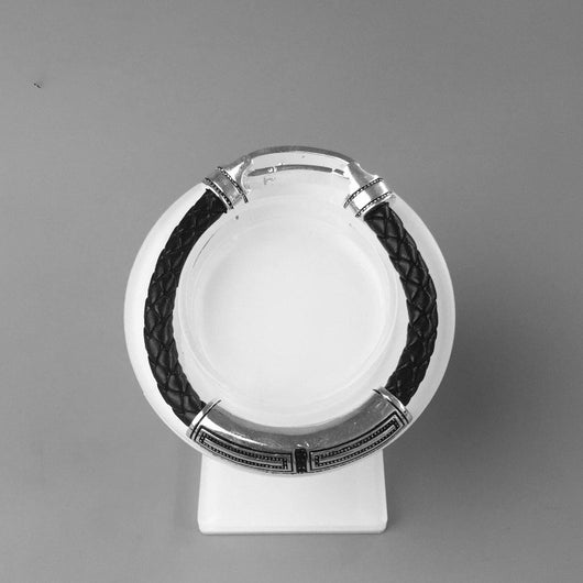 Pulsera de Cuero Trenzado con Cruz Plateada para Hombre y Mujer - Image 3