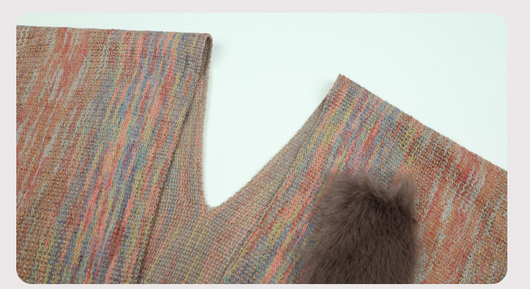Abrigo Poncho Tejido con Borlas de Colores Contrastantes para Mujer - Image 10