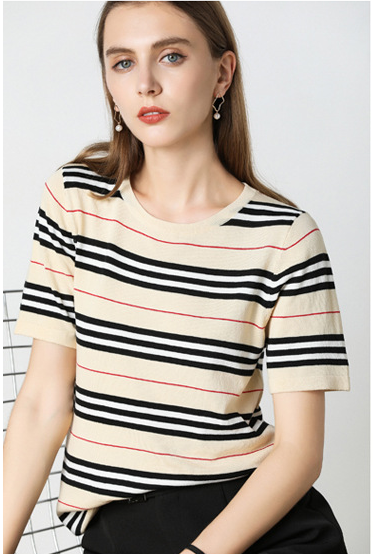 Suéter Camiseta Coreana a Rayas Holgada Básica - Image 8