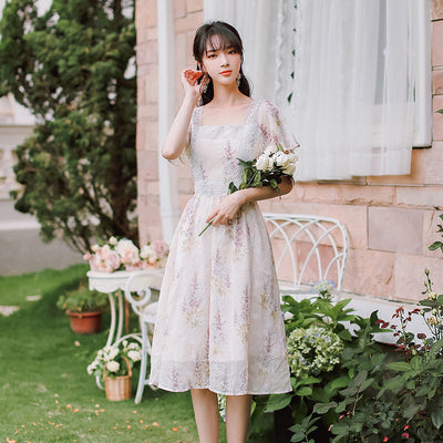 Vestido Retro de Encaje Floral con Elegancia Vintage - Image 3