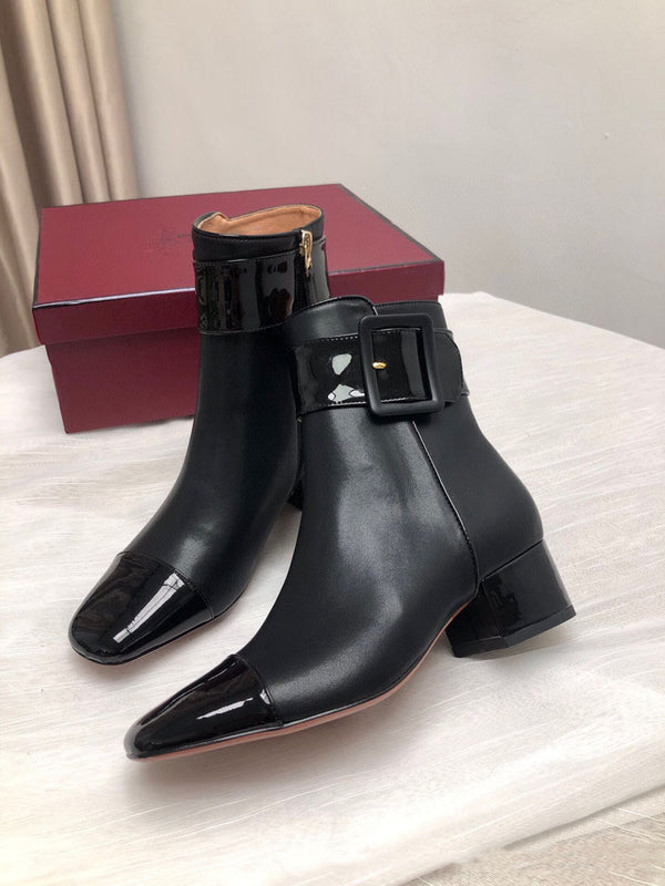 Botas Tobilleras de Cuero con Cierre Lateral y Detalles Combinados - Image 6