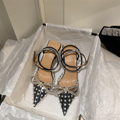 Sandalias de Tacón Alto con Punta Transparente y Moño de Cristales - Image 12