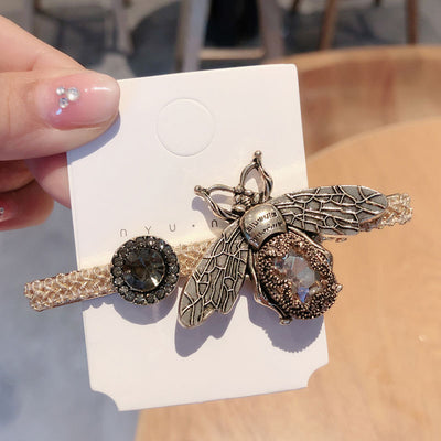 Broche para Cabello de Abeja Grande Estilo Coreano - Accesorio de Moda - Image 3