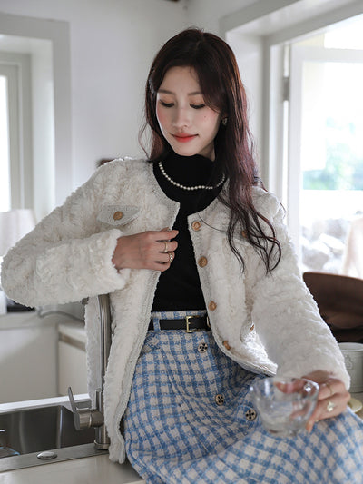 Abrigo de Lana de Cordero - Elegancia y Temperamento - Image 7