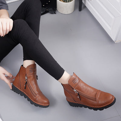 Botas Martin con Punta Redonda y Suela Gruesa - Image 11