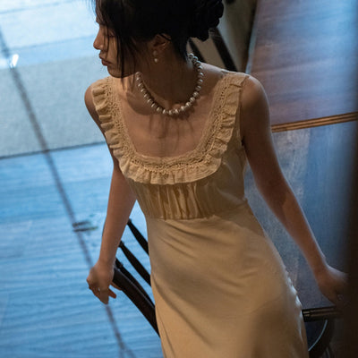 Vestido Elegante Retro Francés de Seda con Encaje - Colección Festiva - Image 8