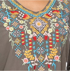 Blusa Bordada para Mujer con Corte Versátil Ajustado y Suelto - Image 11