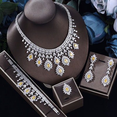 Conjunto de Joyería Vintage para Novia: Collar y Aretes Elegantes - Image 9
