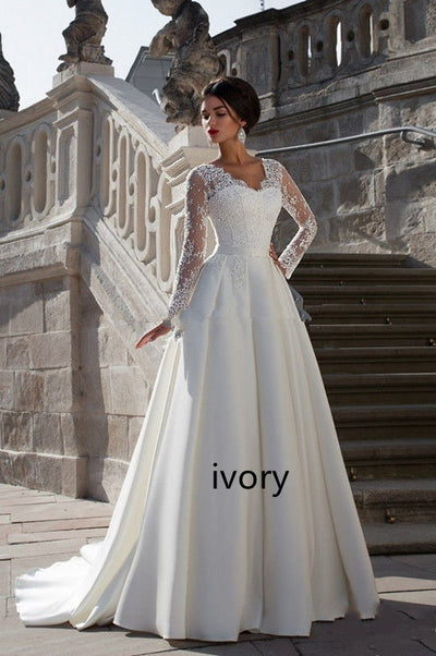 Vestido de Novia Escote V Estilo Europeo Minimalista con Cola - Image 4