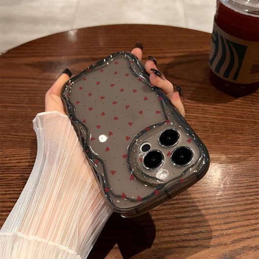 Funda para Celular con Patrón de Corazones Pintados en Crema - Image 10