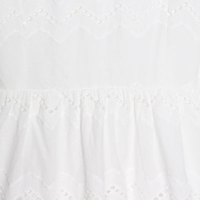 Vestido Corto con Cuello Redondo y Mangas Farol Calado - Image 15