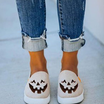 Zapatos Planos de Lona con Diseño de Murciélago para Halloween - Image 4