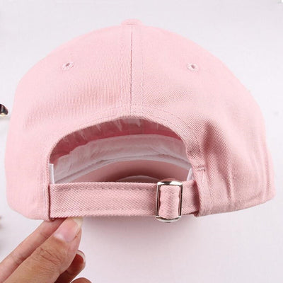 Gorra de Béisbol con Letras Bordadas y Protección Solar - Image 4