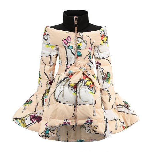 Abrigo Infantil de Plumón Europeo con Diseño Estampado y Lazo en la Cintura - Image 4