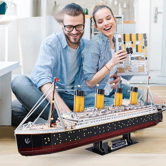 Maqueta de Barco de Papel Tiedani - Modelo 3D para Armar a Mano