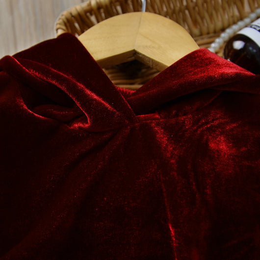 Traje Infantil de Terciopelo Dorado con Capucha y Orejas de Conejo - Image 10