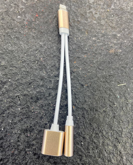 Cable Adaptador Dual 2 en 1 para Carga Rápida de Móviles - Image 6