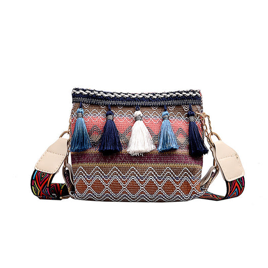Bolso Crossbody Étnico con Flecos y Tiras Anchas - Image 4