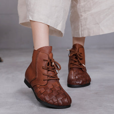 Botines Artesanales Tejidos a Mano con Suela Blanda y Cuero Suave - Image 9