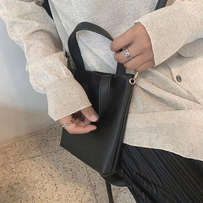 Bolsa Mensajera Vintage para Celular con Diseño Versátil y Elegante - Image 3