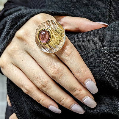 Anillo de Acrílico con Contraste de Colores para Mujer - Image 14