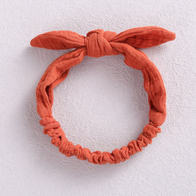 Diadema Infantil Artesanal con Moño Suave - Image 3