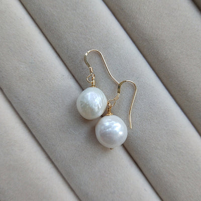 Conjunto de Tres Piezas en Oro de 14K: Aretes, Collar y Pulsera - Image 9