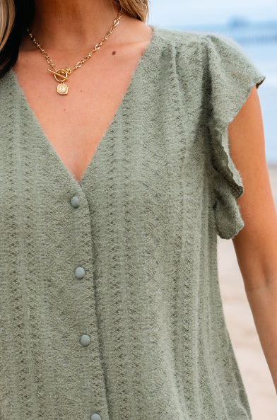 Blusa Verde Laurel con Mangas Volantes y Encaje Escote V - Image 10