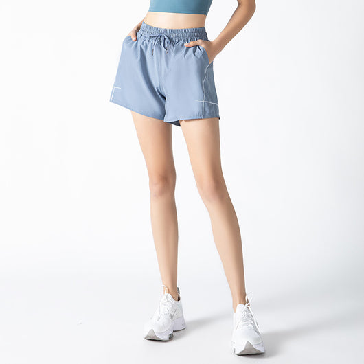 Shorts Deportivos Modernos para Mujer - Image 12