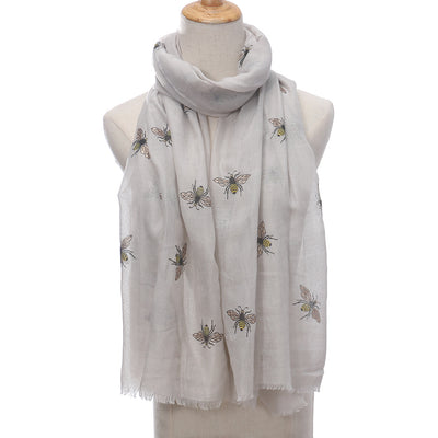 Pañoleta Protectora con Estampado de Abejas - Protección Solar y Calidez para Viajes - Image 5
