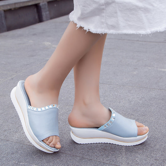 Sandalias de cuña para mujer - Image 7