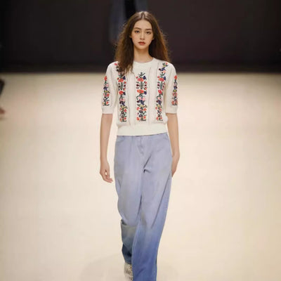 Blusa Tejida con Bordado de Flores Exquisitas - Image 2