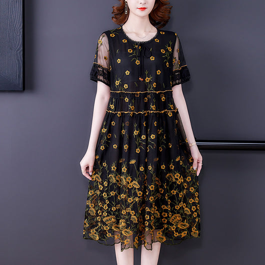 Vestido Elegante Dama Ancho con Bordado en Tul y Flores - Image 5
