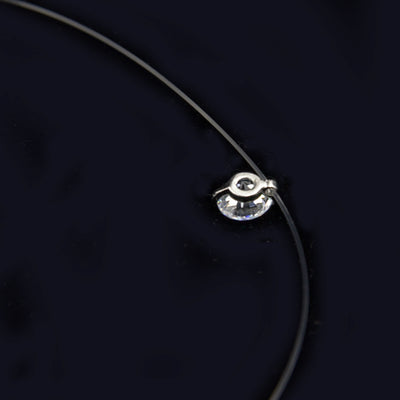 Collar de Hilo Transparente Cadena Clavícula Simple - Image 11
