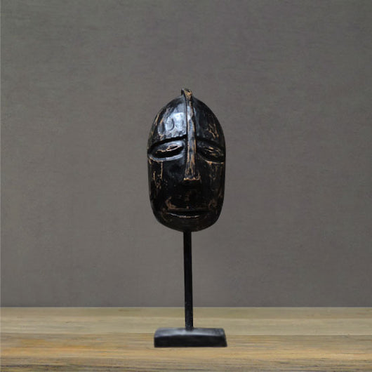 Máscara Decorativa Nórdica en Resina - Joya Artesanal para el Hogar - Image 15