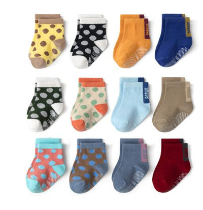 Calcetines Antideslizantes de Algodón con Lunares para Niños - Image 18