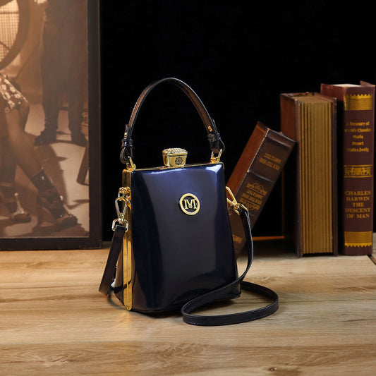Bolso de Charol Brillante Convertible a Bandolera - Lujo Accesible