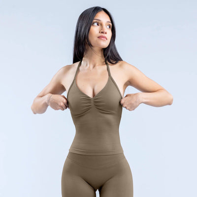 Top Deportivo Halter para Yoga - Diseño Moderno y Cómodo - Image 21