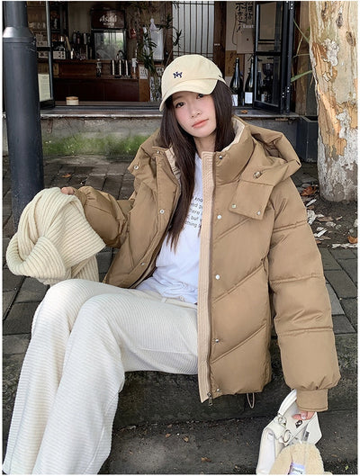 Chaqueta Acolchada Corta para Mujer con Capucha - Impermeable y Térmica - Image 14