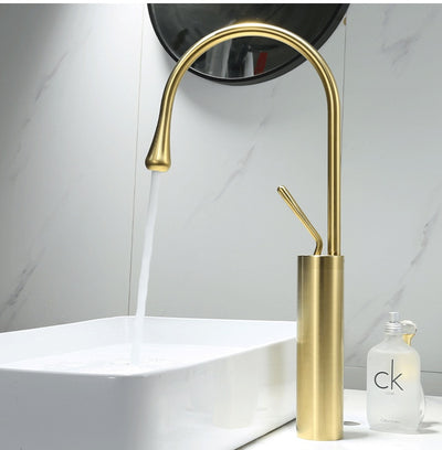 Grifo de Lavabo Giratorio en Cobre Dorado con Diseño Gota de Agua - Image 8